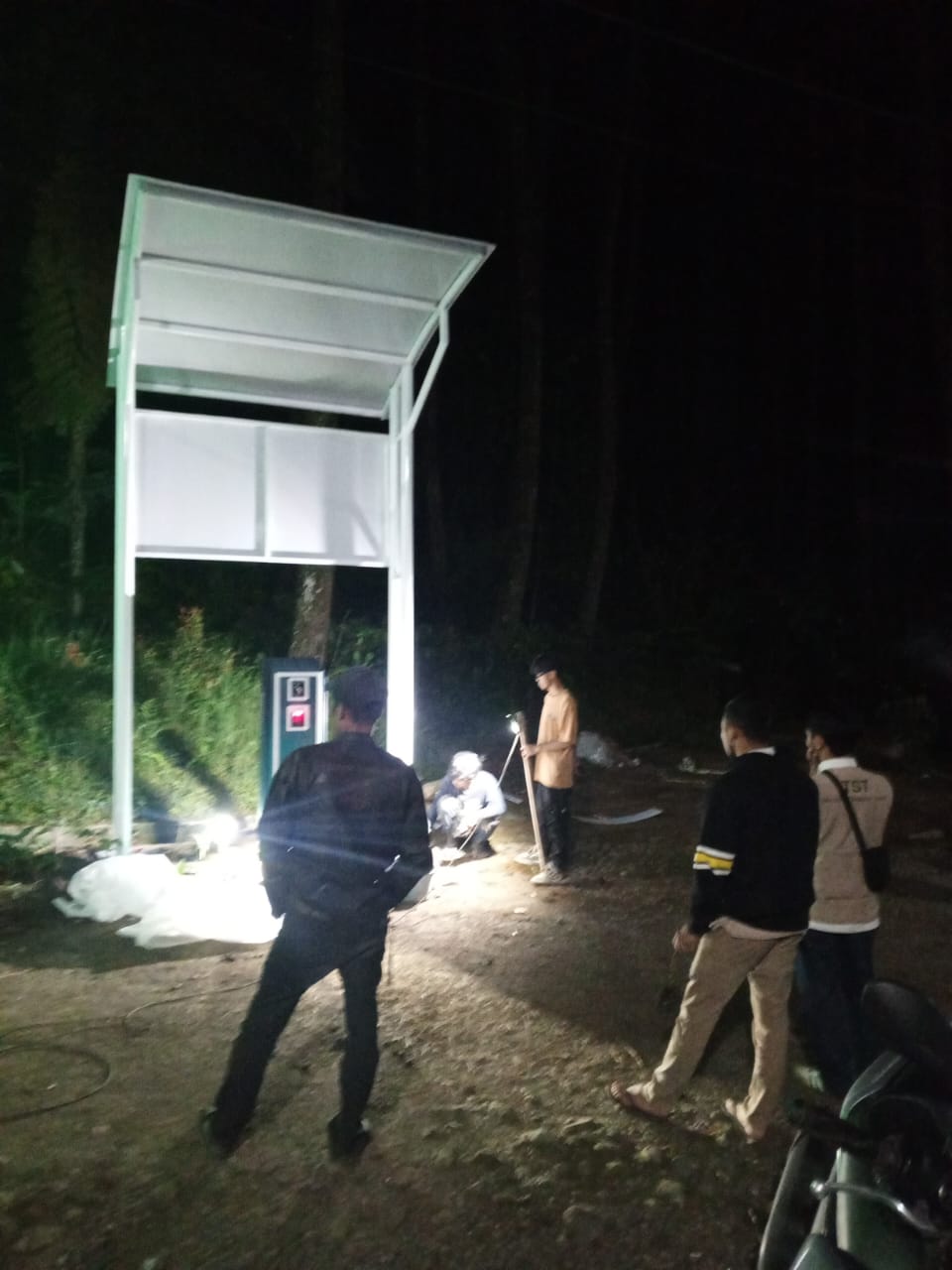 Pemasangan Dispenser, Canopi di lokasi Green Grass Lembang